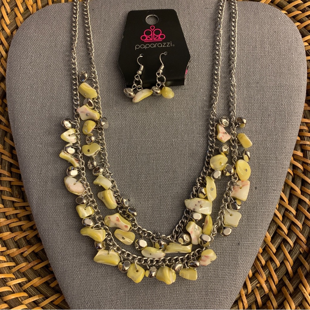 Pebble Pioneer Yellow Layered Beaded Necklace Set